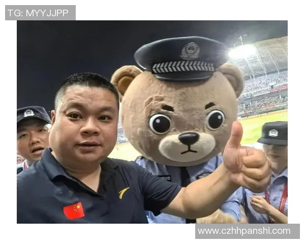 足球巨星亲临赛场观战 揭秘他们的观赛体验与背后故事